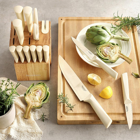 Aomiesen knife stand and built-in sharpener for organized storage