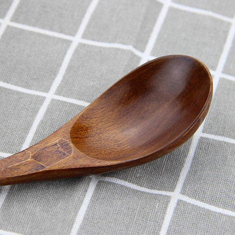 AOOSY dessert spoon adds natural charm to table settings.