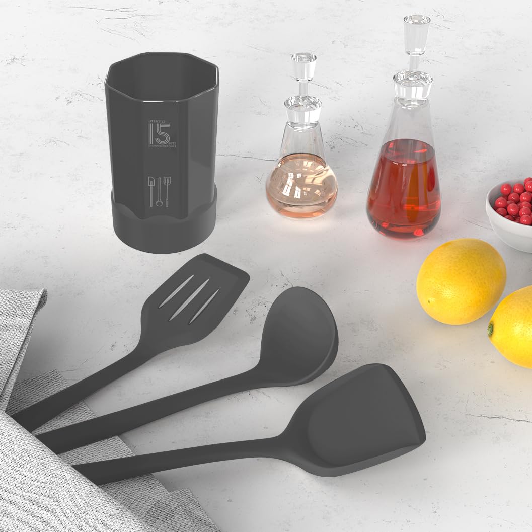 AOTHOD silicone egg whisk for light mixing and aeration