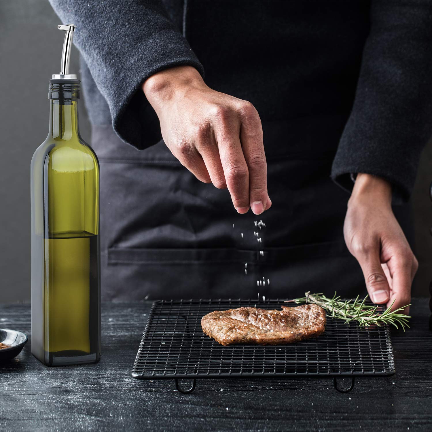 AOZITA oil and vinegar cruet set is versatile for kitchen and bar use.