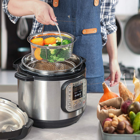 Pasta strainer use with AOZITA steamer basket for easy draining