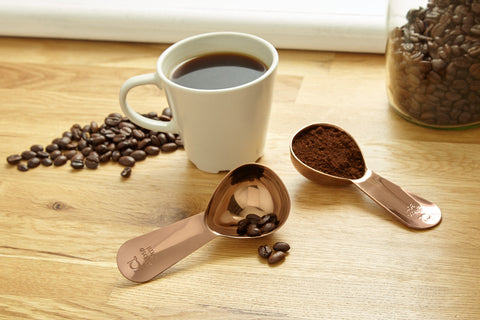 Apace Living 304-grade stainless steel scoop resists rust and wear.