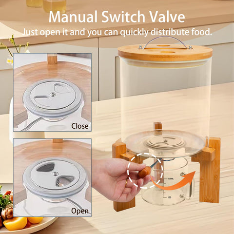 Aprilhp airtight lid with bamboo seal blocks dust and preserves pantry freshness.