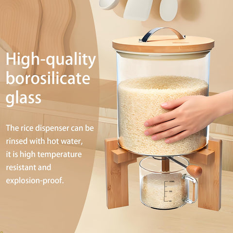 Aprilhp 5L rice storage container provides clear contents view and moisture protection.