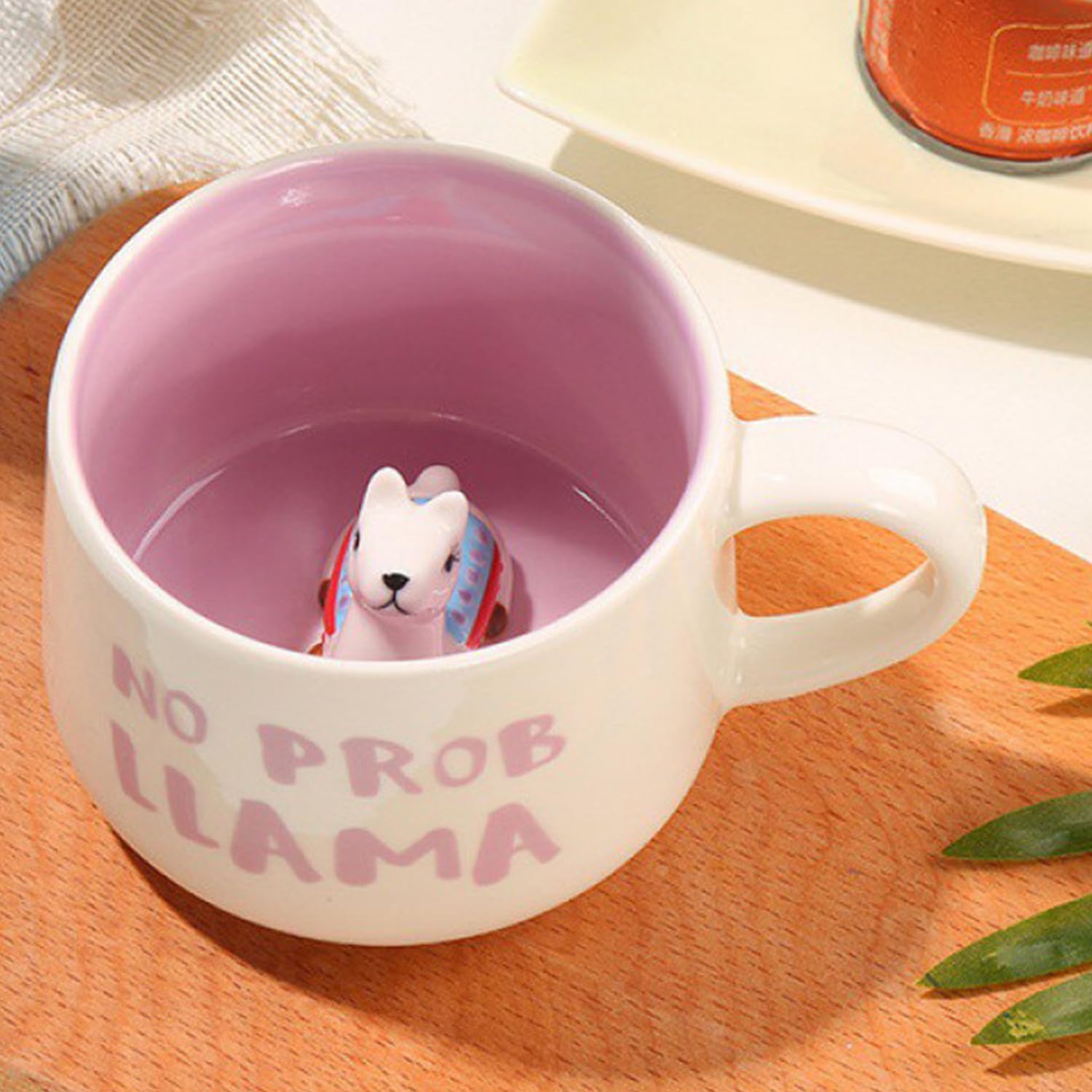 Arawat 3D alpaca design mug adds whimsy.