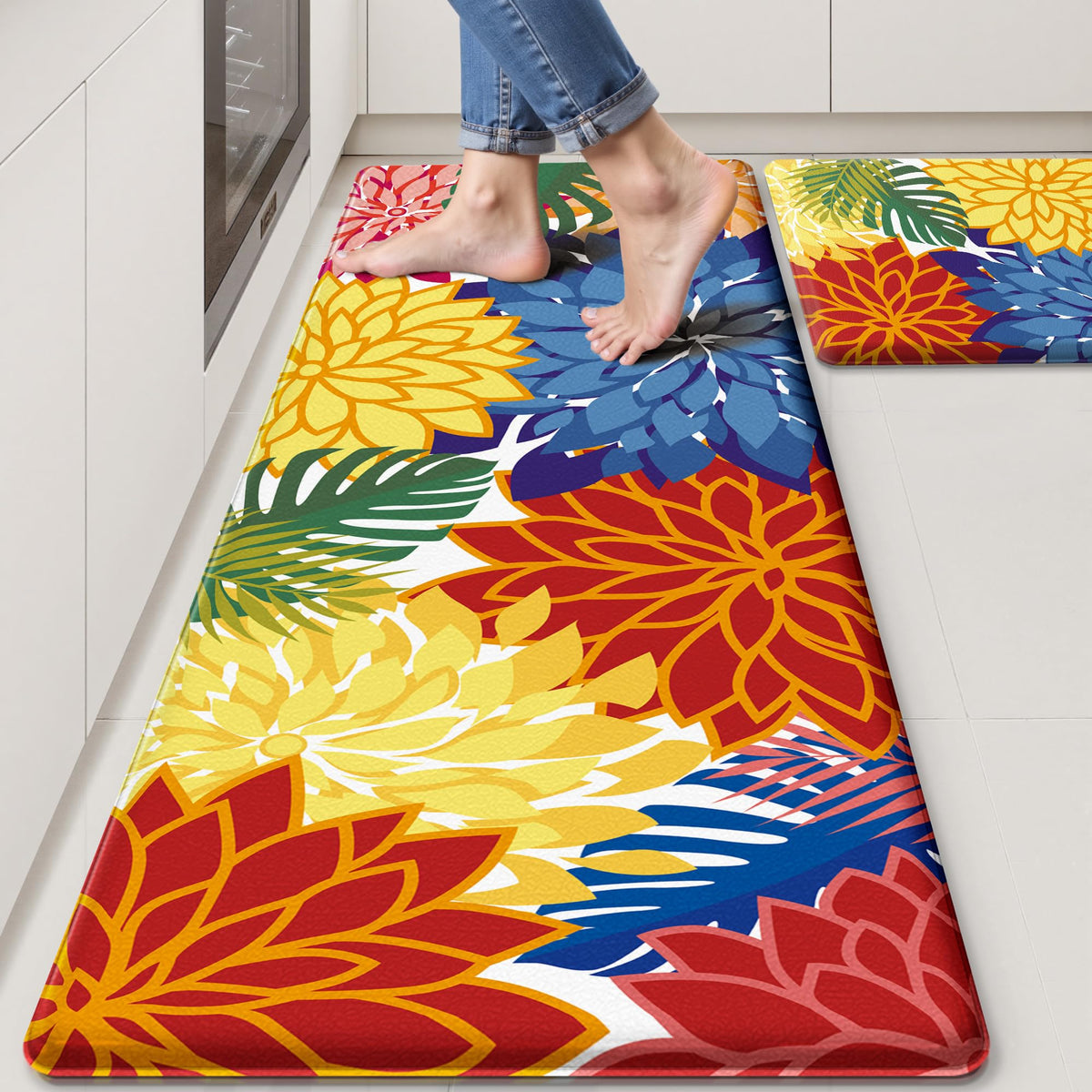 Arenarug floral pattern kitchen mat adds stylish coverage underfoot.