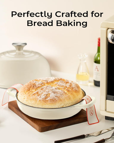 Armorbear 5QT capacity suitable for family meals and larger loaves