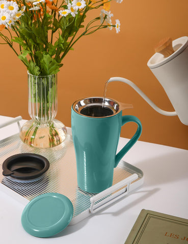 ARRADEN tea mug with dual lids for versatile settings