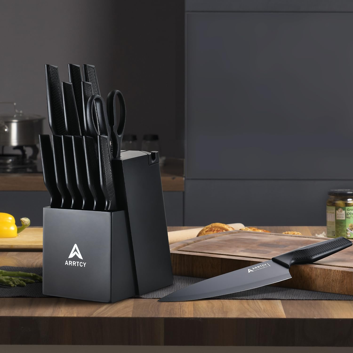 Arrtcy luxury gift box with 15-piece knife set for gifting