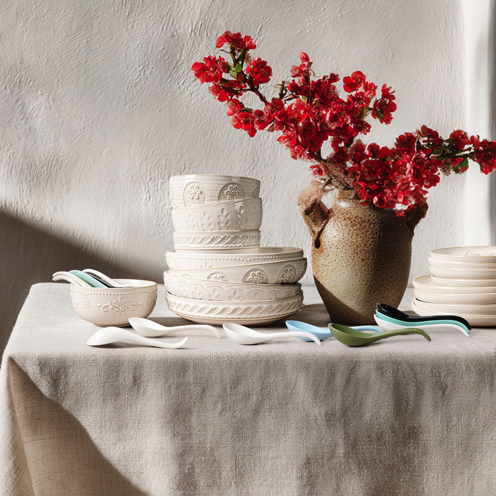 Artena easy-clean spoons resist odors and dry quickly for busy kitchens.