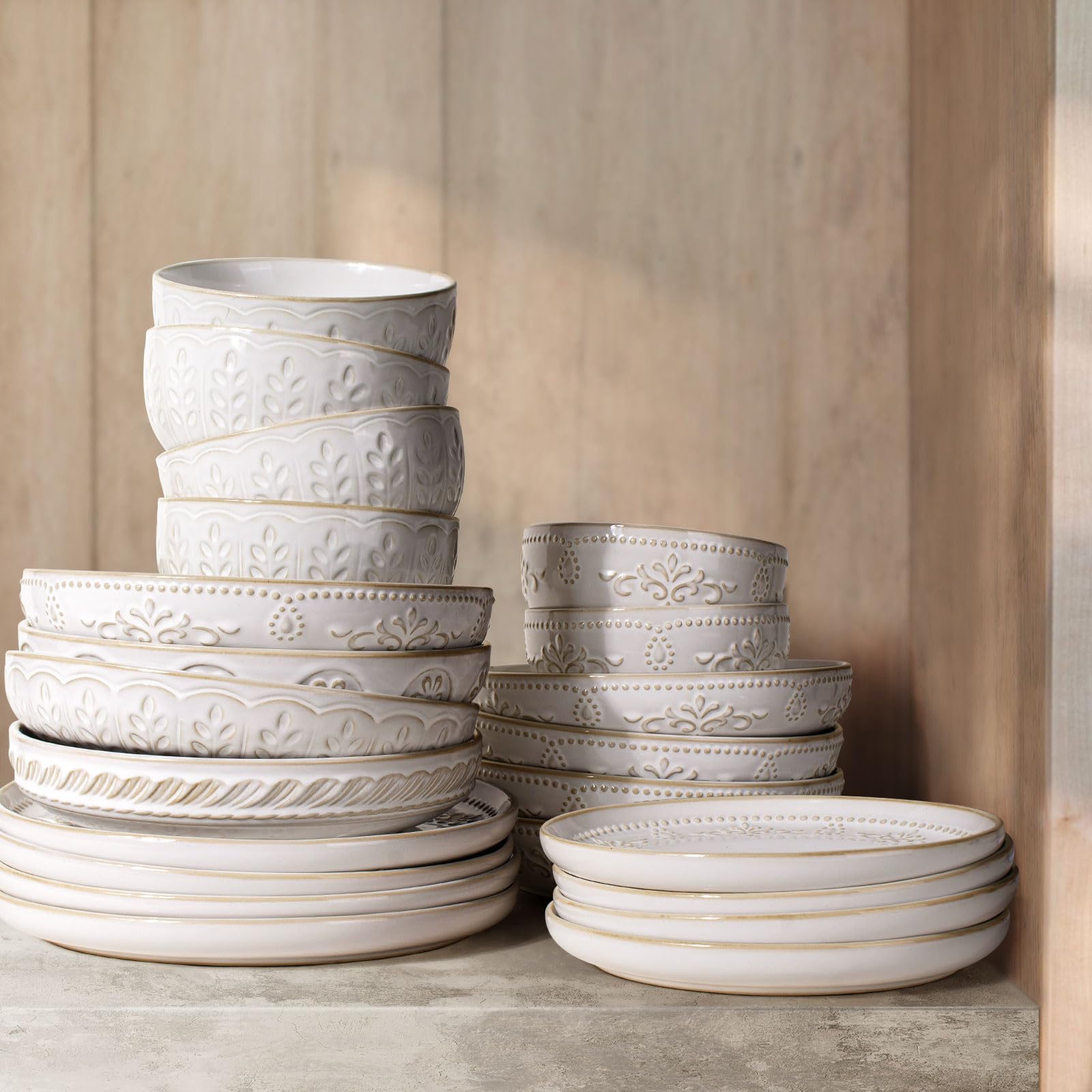 Artena Large-serving bowls in use for pasta or stews.