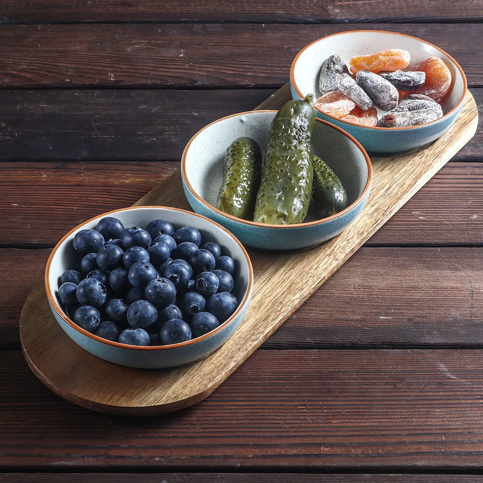 Artena salsa-dipping dishes highlight versatile dips and condiments