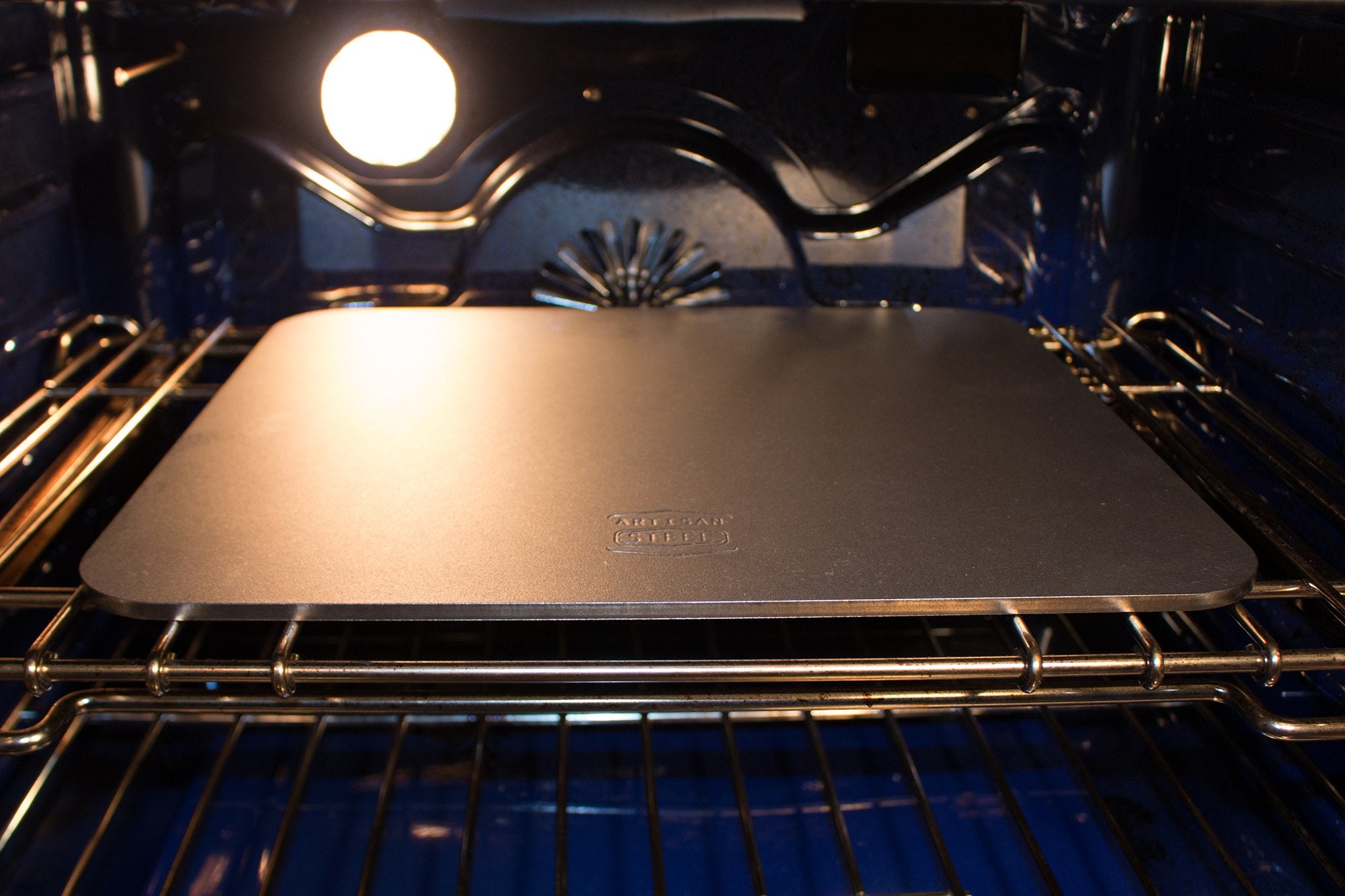 USA-made Artisan Steel demonstrates rugged performance in home ovens.