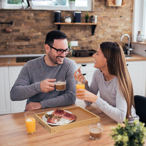 Artmeer bed tray easy to clean; bamboo oil keeps it looking fresh.