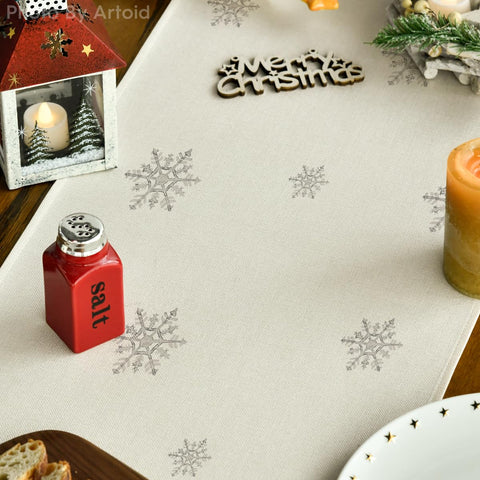 Artoid Mode bright pattern enhances daily and holiday dining ambience.