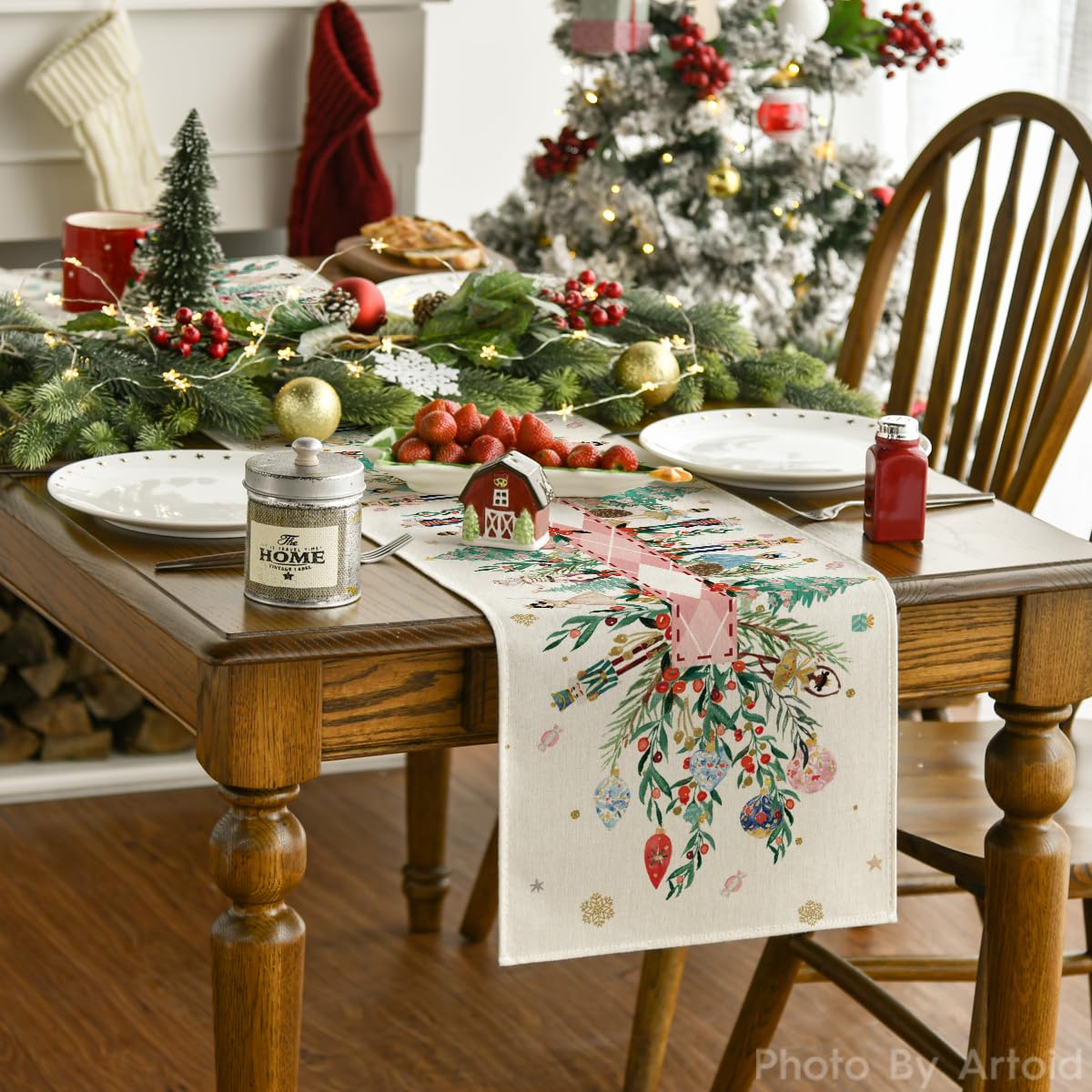 Artoid Mode closeup polyester fabric texture highlights soft feel and color longevity.