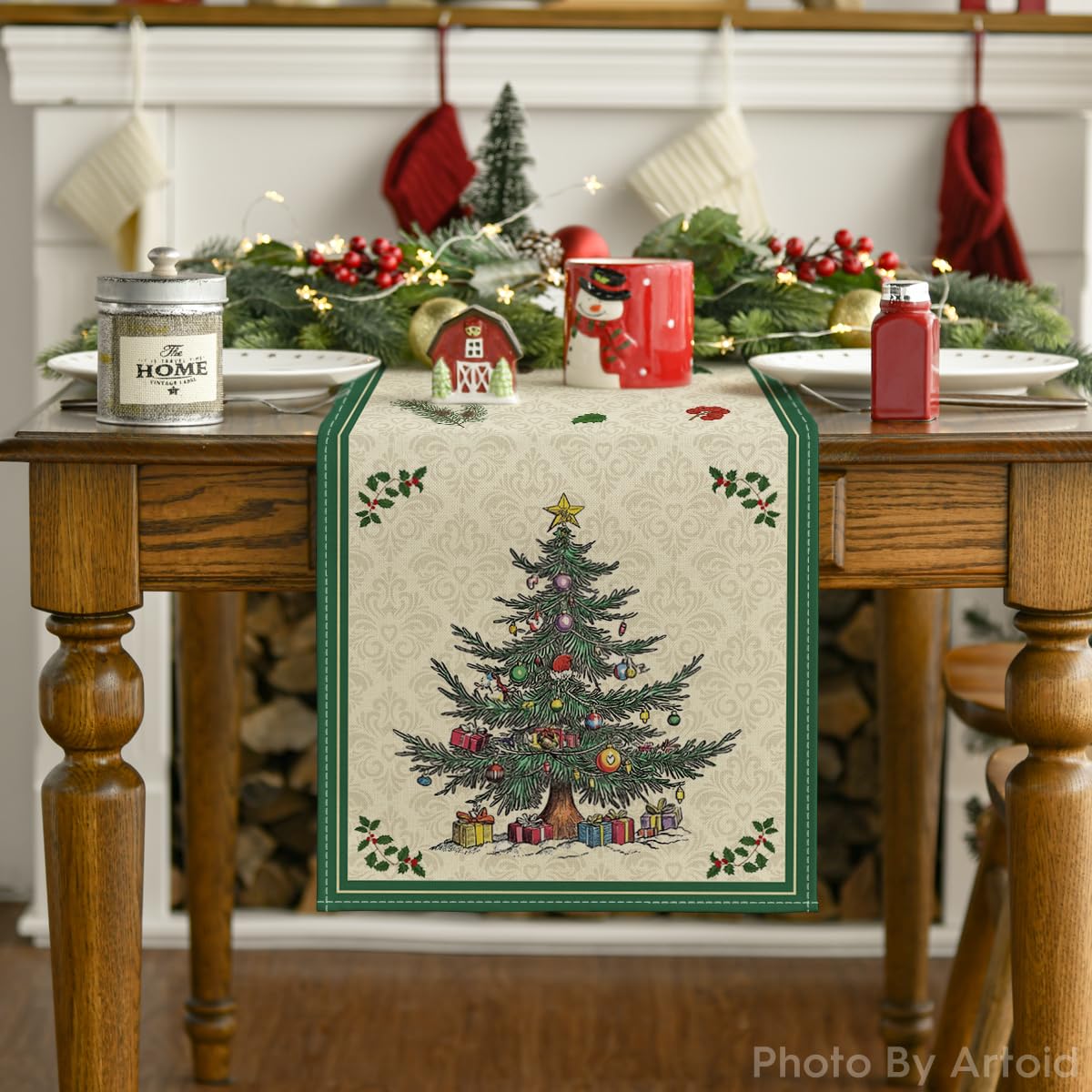 Artoid Mode 13x90 inch runner suited for 6-8 seat tables.