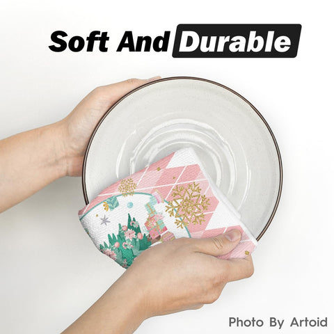 Artoid Mode durable machine washable towels designed for repeated use.