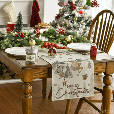 Artoid Mode festive pine pattern close-up enhances seasonal dining ambiance.