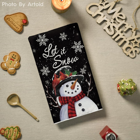 Artoid Mode Hello Winter towels bring festive flair for daily use