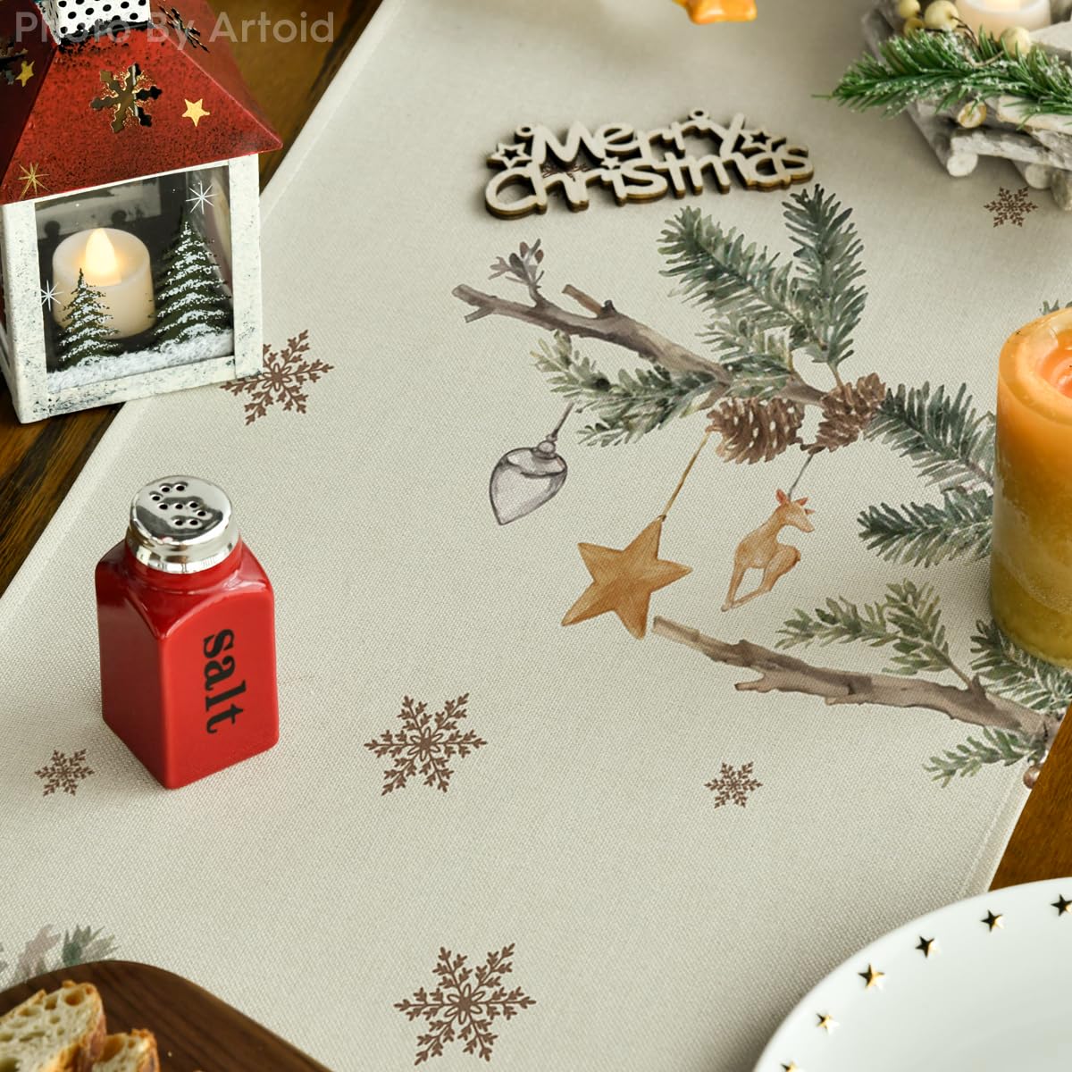 Artoid Mode table runner full view with Merry Christmas design for holiday tables.