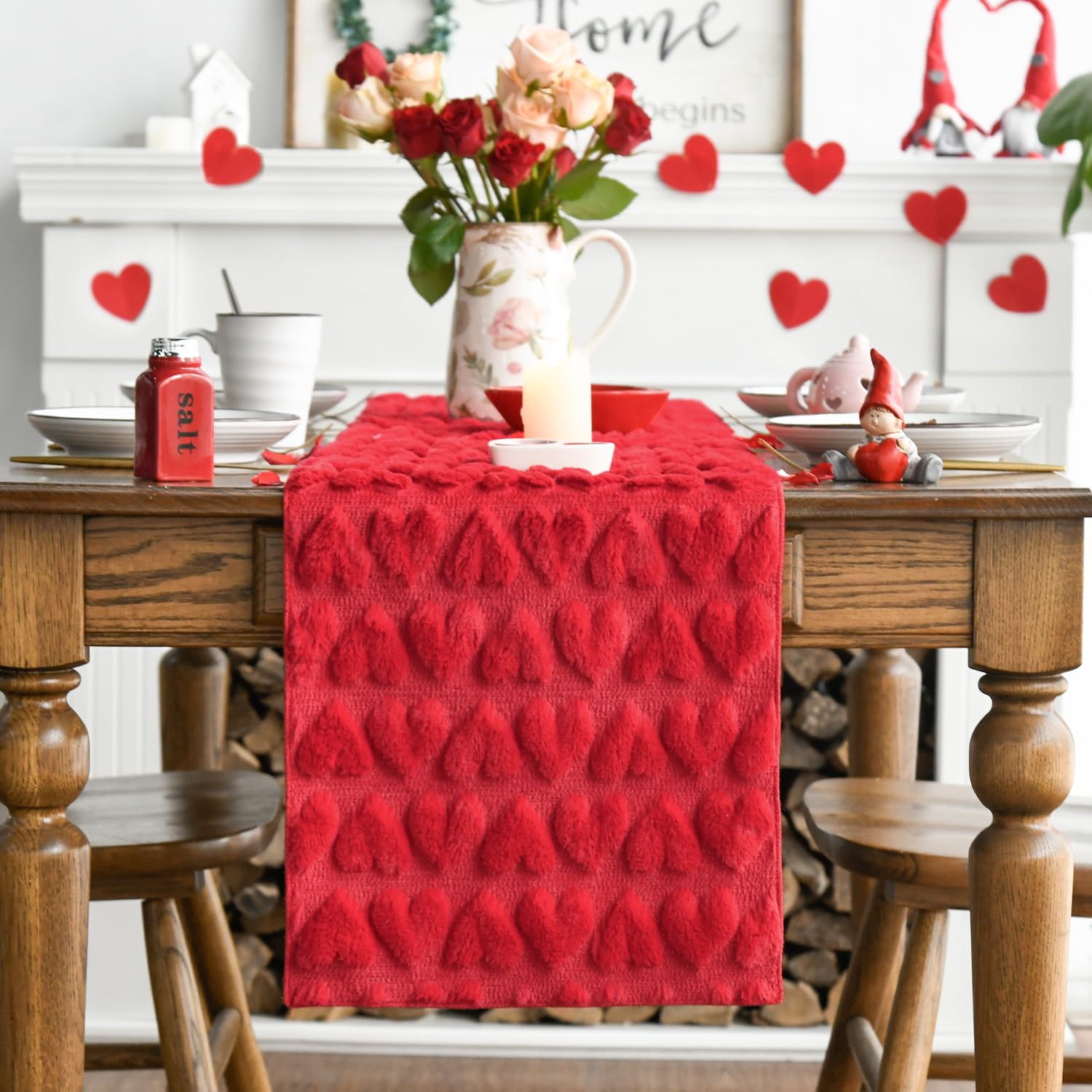 Artoid Mode red soft jacquard heart pattern table runner display elevates romantic dining.