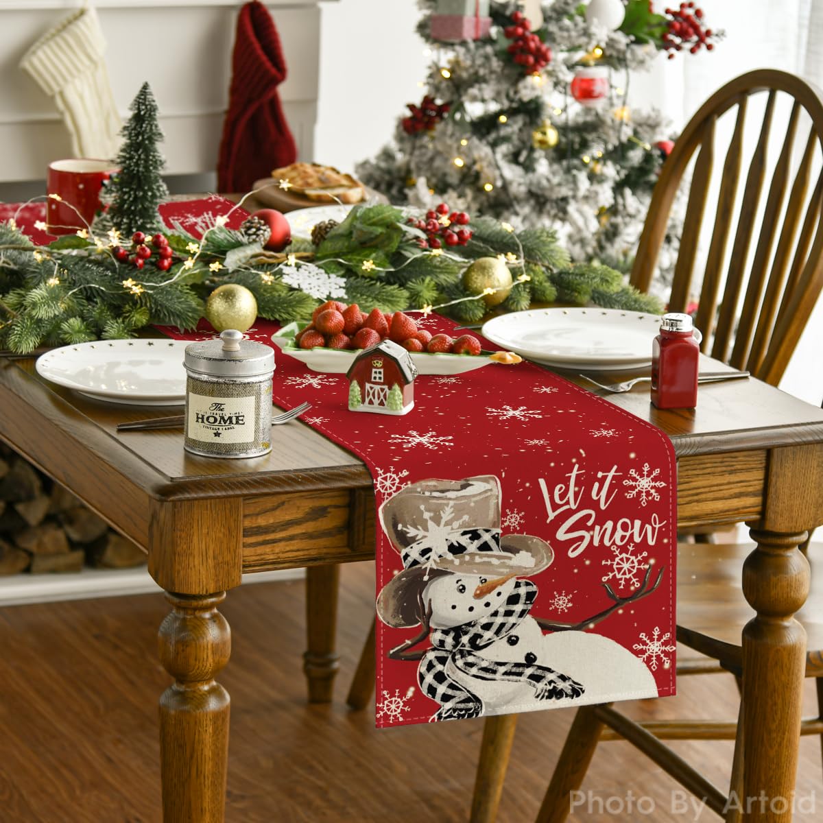 Artoid Mode snowflake pattern table runner brightens winter holiday tables.