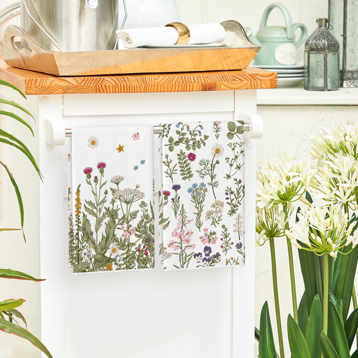 Artoid Mode Wildflower towels kitchen decor display adds seasonal flair and practicality