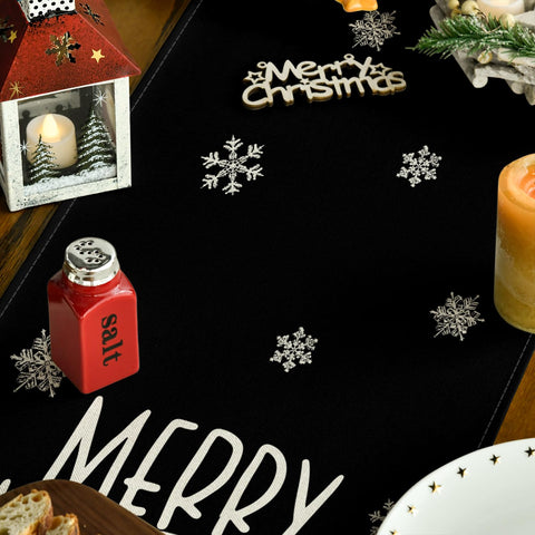 Artoid Mode Winter dining table runner fits 4-6 seat tables