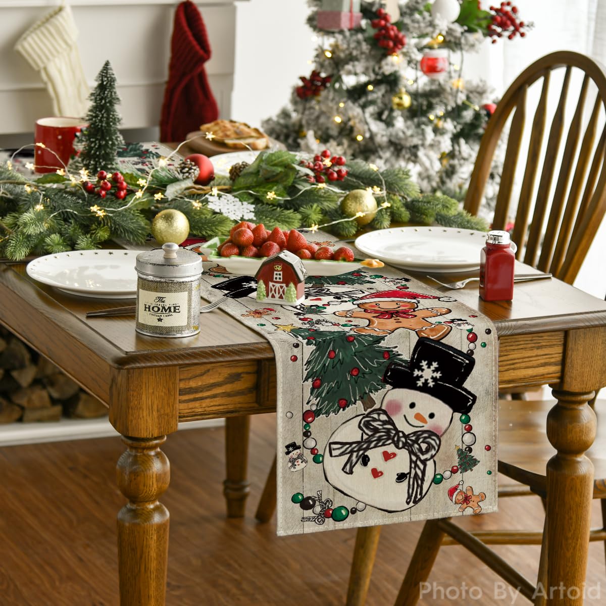 Artoid Mode winter decor adds color to kitchen and dining spaces.