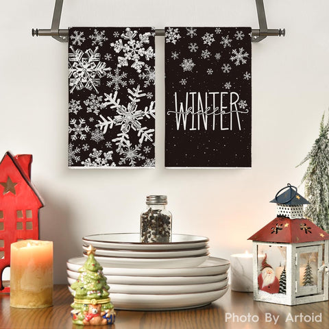 Artoid Mode winter kitchen decor with snowflake pattern enhances seasonal ambiance while drying dishes.