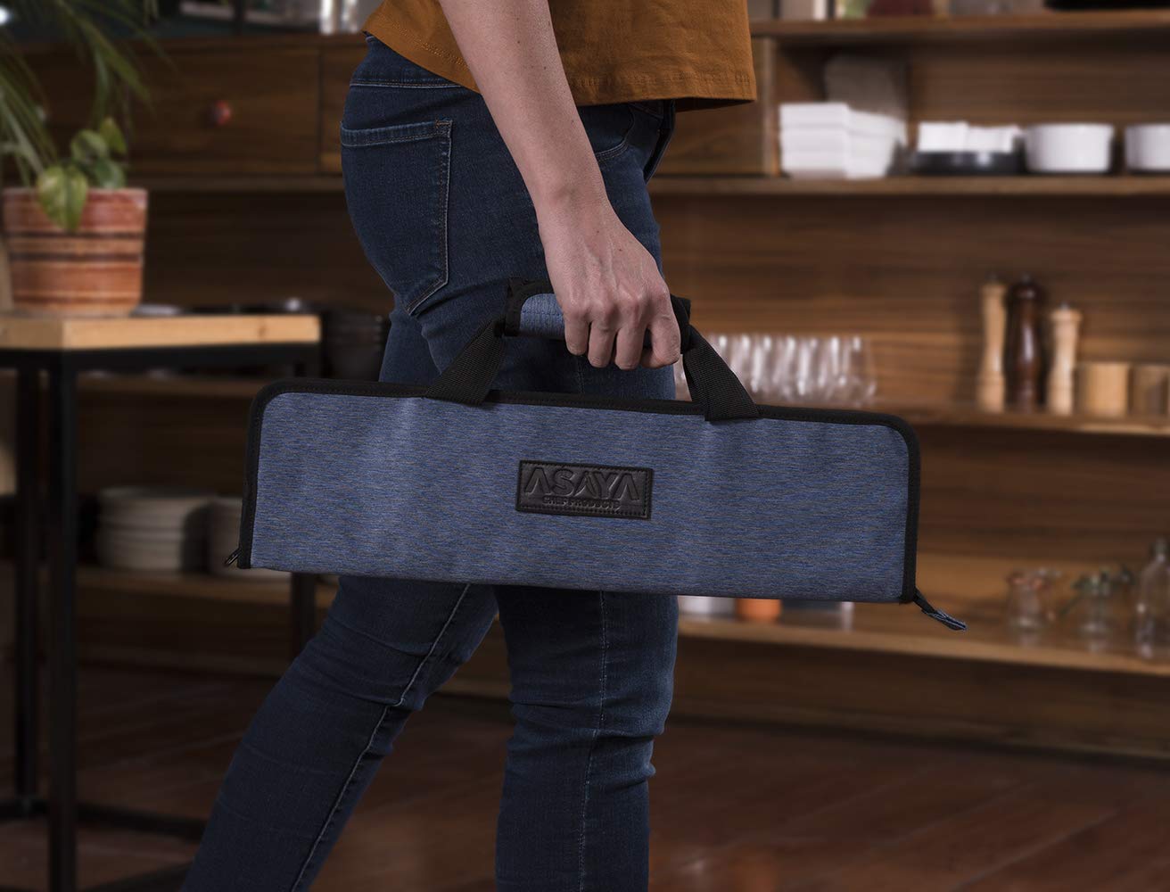Asaya Knife Roll Bag travel-ready and backed by a 12-month warranty.