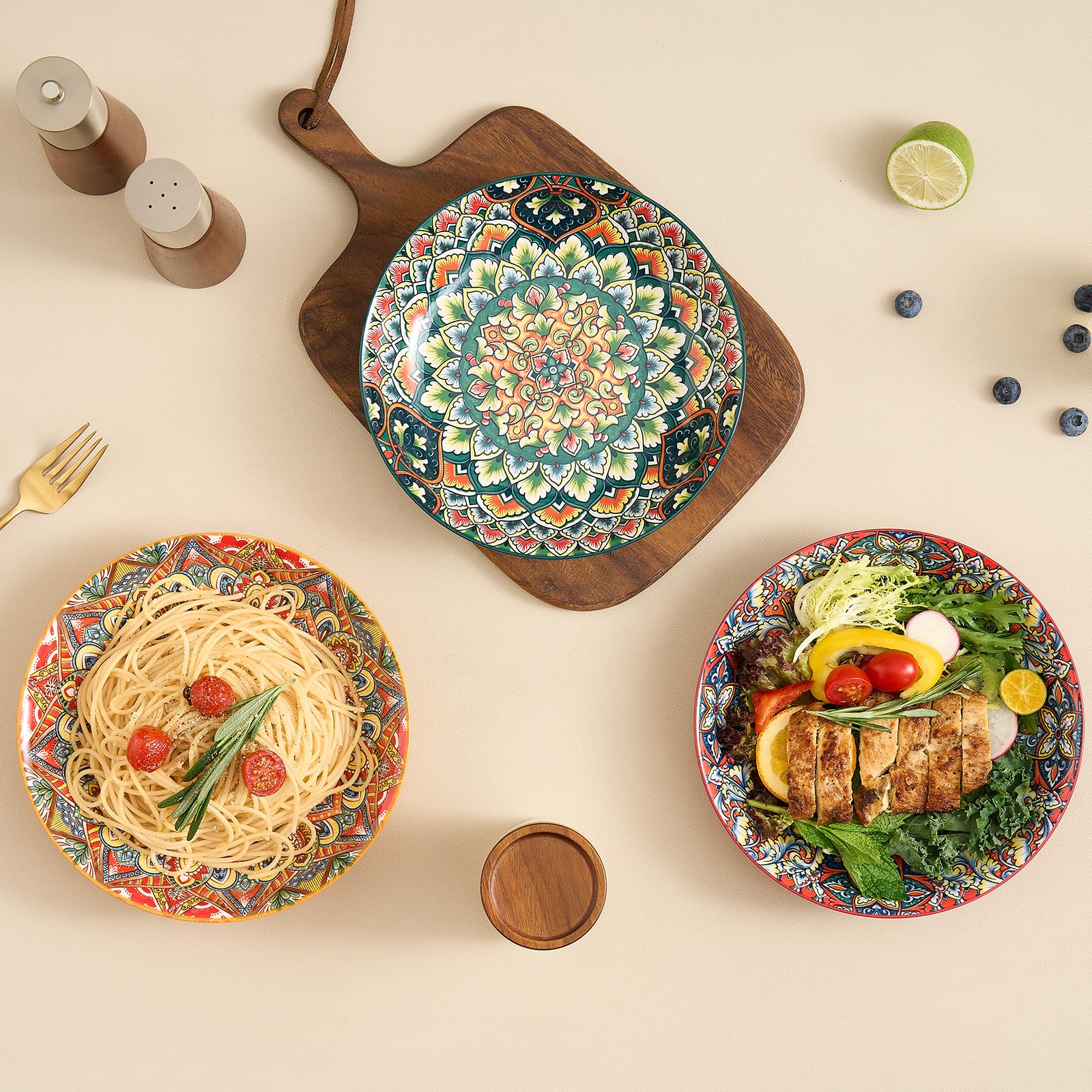 ASBEFORE stackable design keeps kitchen cabinets tidy and organized.