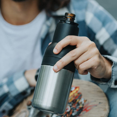 Asobu Frosty is ready for outdoor use with 12 oz cans or bottles.
