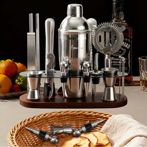 Asovnis gift-ready packaging makes a refined present for celebrations.