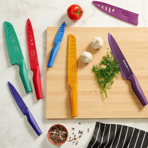 Astercook knives are dishwasher-safe for easy cleanup after meals.