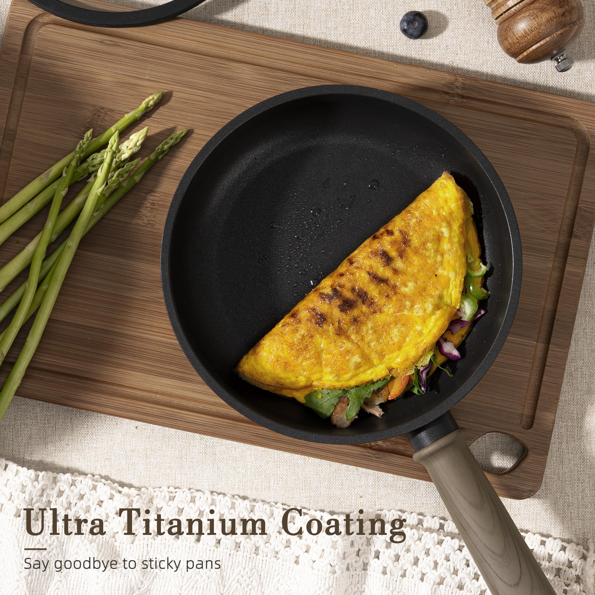 Astercook narrow-edge glass lids monitor cooking with minimal splatter.