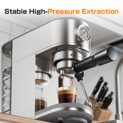 atatix Espresso EM3111 pressure gauge close-up to monitor shot quality