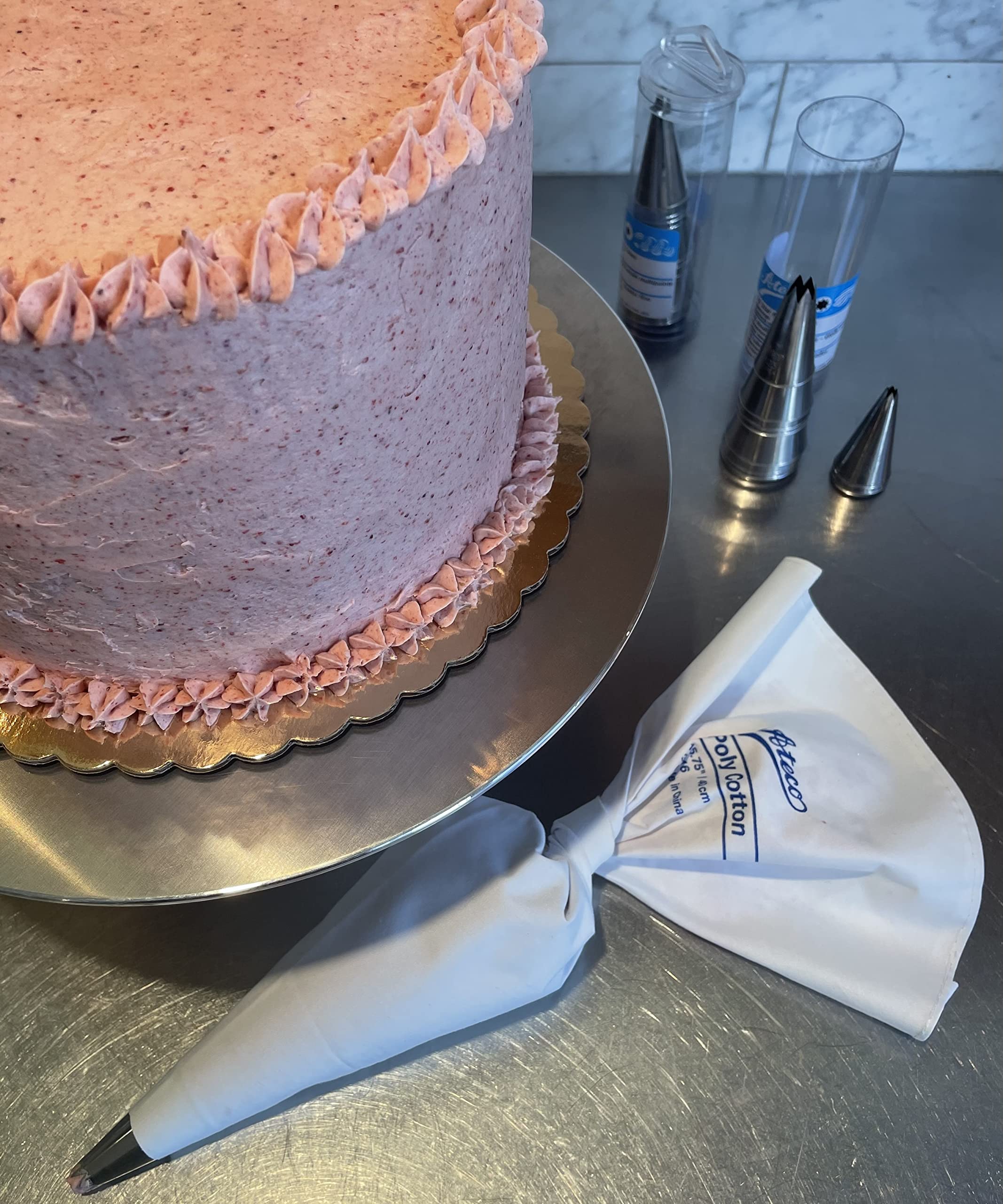 Heavy-duty cast iron base adds weight to prevent sliding on counters.