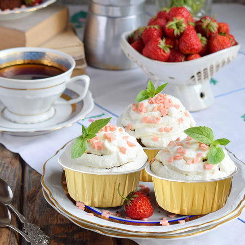 Augoog oven-ready cups without trays simplify quick baking and serving.