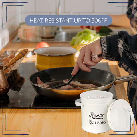 AuldHome grease container with 3.25-cup capacity for daily use