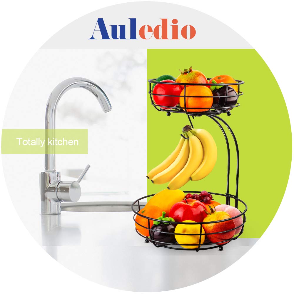 Banana hanger detail on Auledio basket showing convenient fruit separation.