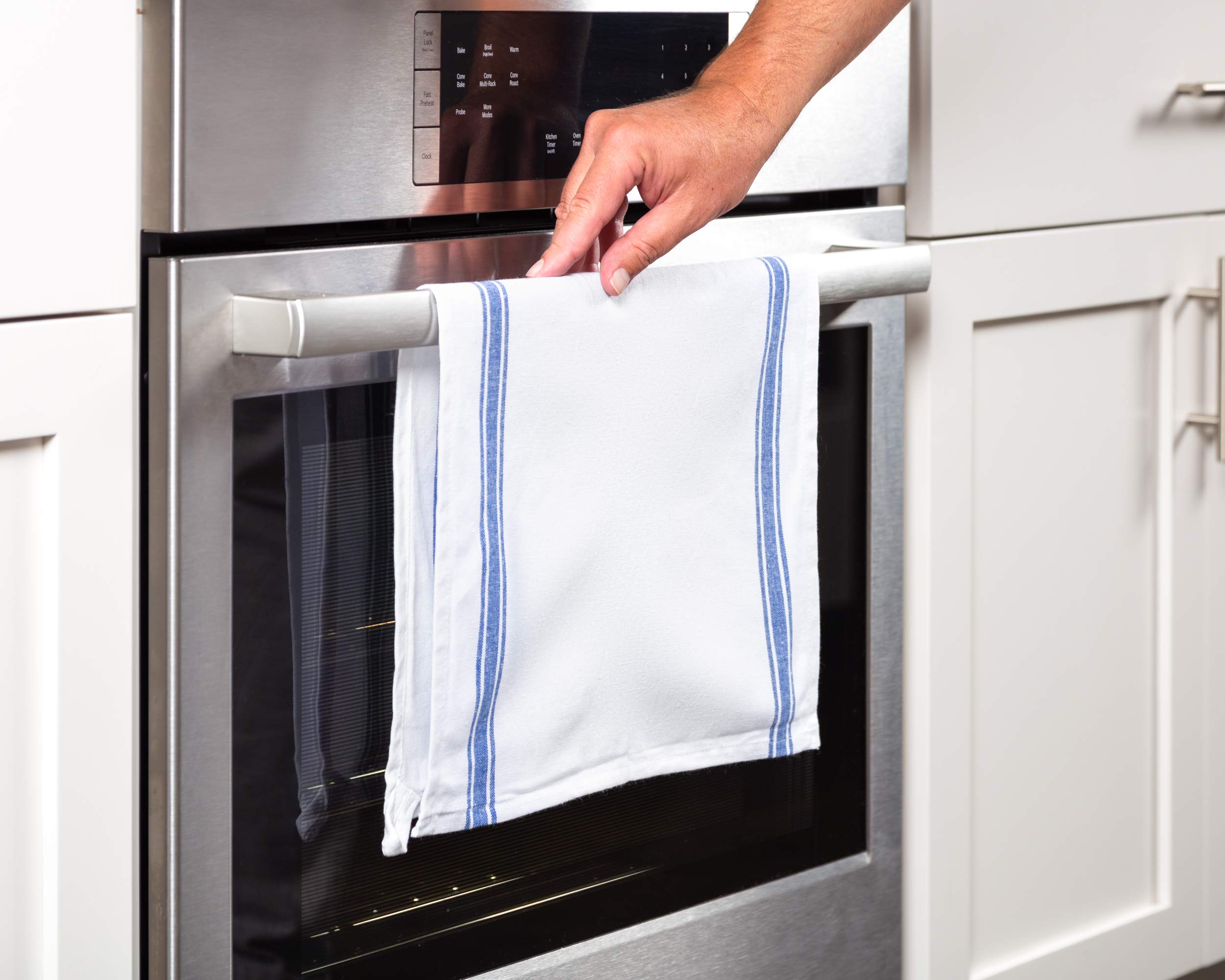 Aunti Em's Kitchen zero-lint towels reducing loose fibers on surfaces.
