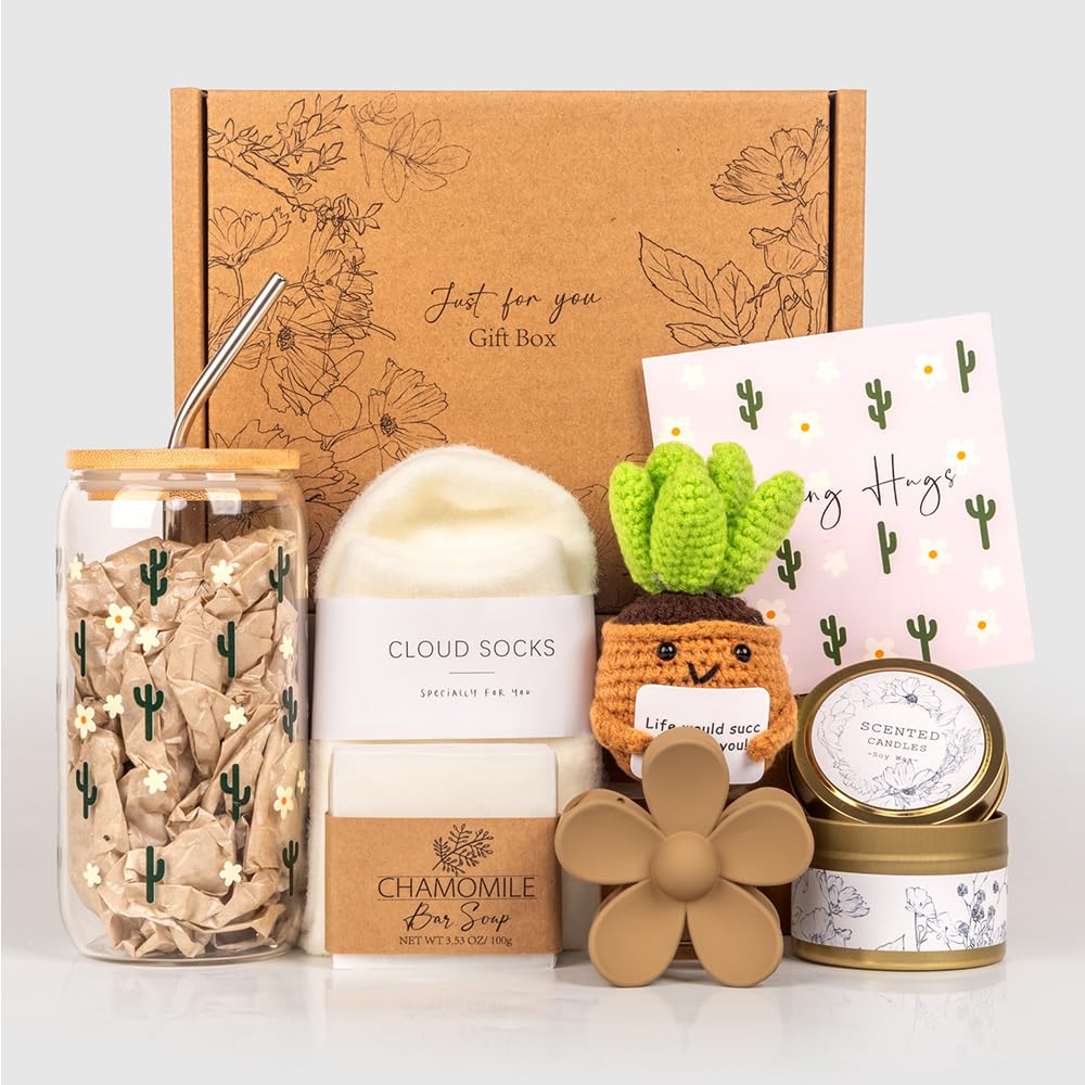 AUOVKOCA handwoven succulent plant adds a touch of life