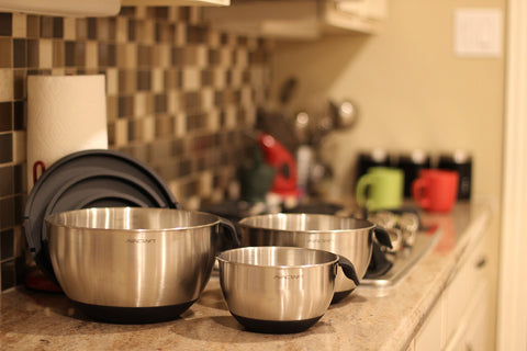 AVACRAFT nesting bowls with lids saved in compact storage