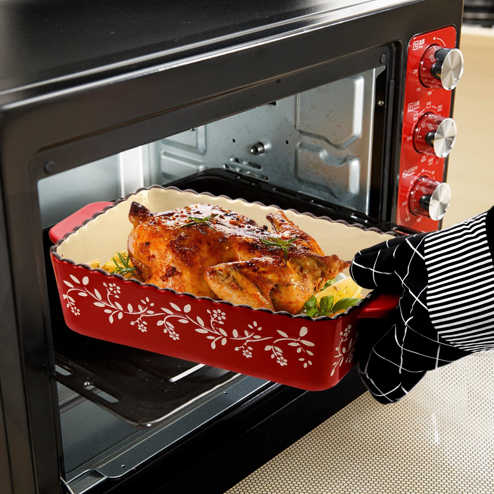 AVLA gift ready bakeware set in red suitable for housewarmings and celebrations.