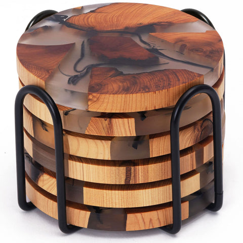 Avocrafts coaster-set with holder shows cedar grain and surface protection.