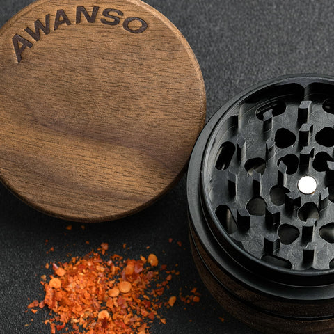 Awanso ergonomic grip supports steady grinding during meal prep.