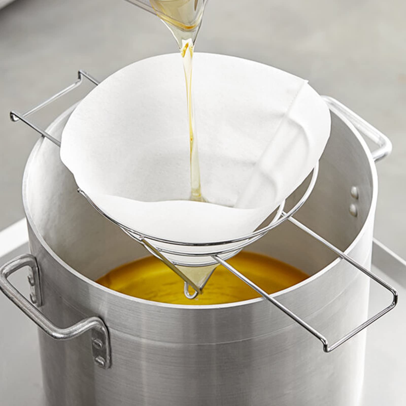 Versatile AYUSEB filter cones for home kitchens and professional setups