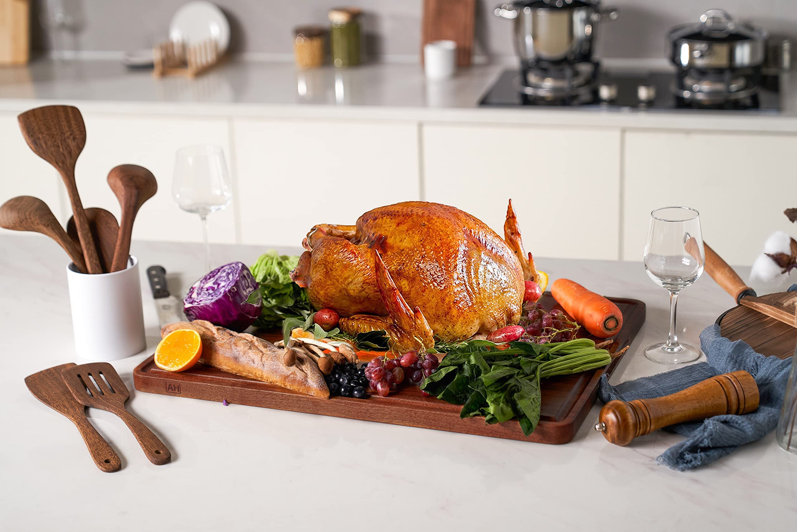 AZRHOM gift box packaging makes a ready-to-gift kitchen essential